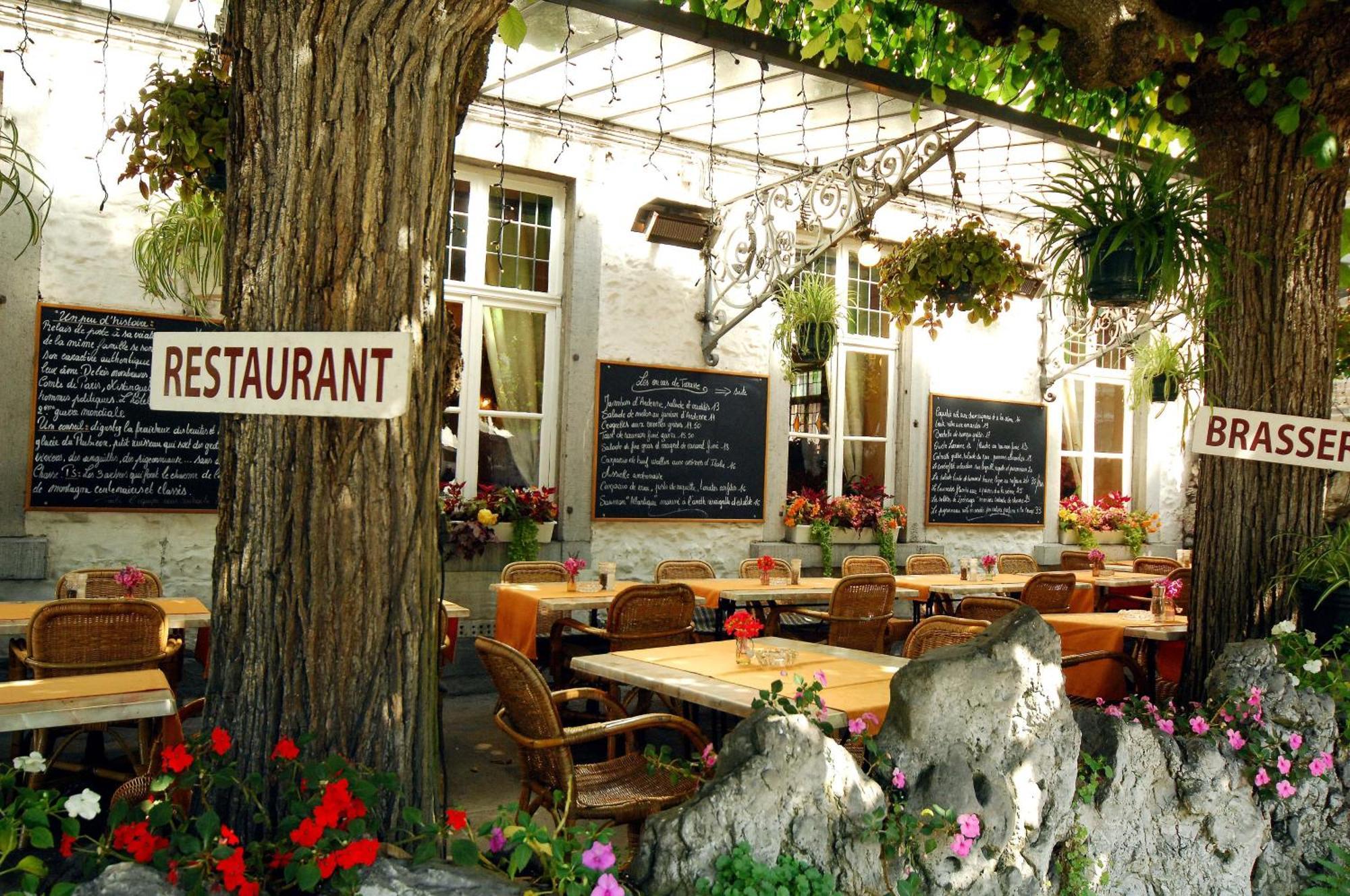 Royal Hotel-Restaurant Bonhomme Sougné-Remouchamps Esterno foto